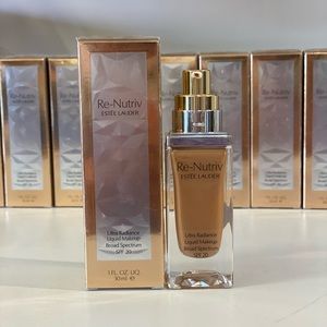 NWT Estée Lauder RE-NUTRIV ULTRA RADIANCE LIQUID FOUNDATION SPF 20 3n2 wheat